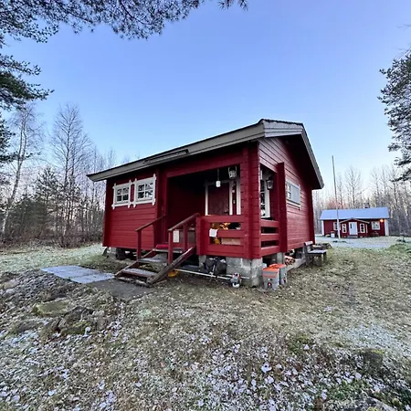 Holiday home Savupirtti 1819