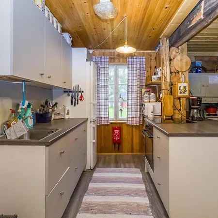 Savupirtti 1819 Дом отдыха